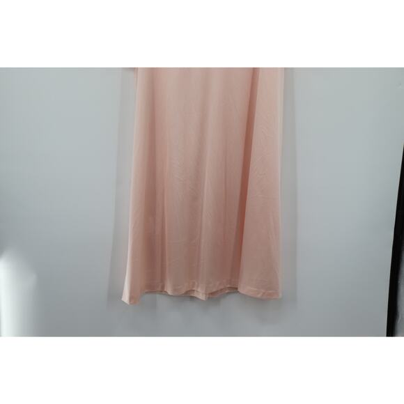 Vintage 1970s Nylon Short sleeve Button Front Nightgown. - Picture 10 of 11